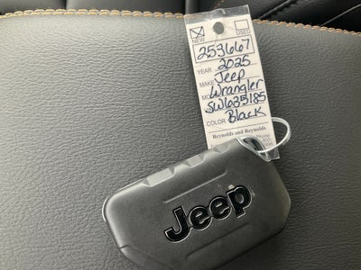 2025 Jeep Wrangler WRANGLER 4-DOOR SAHARA