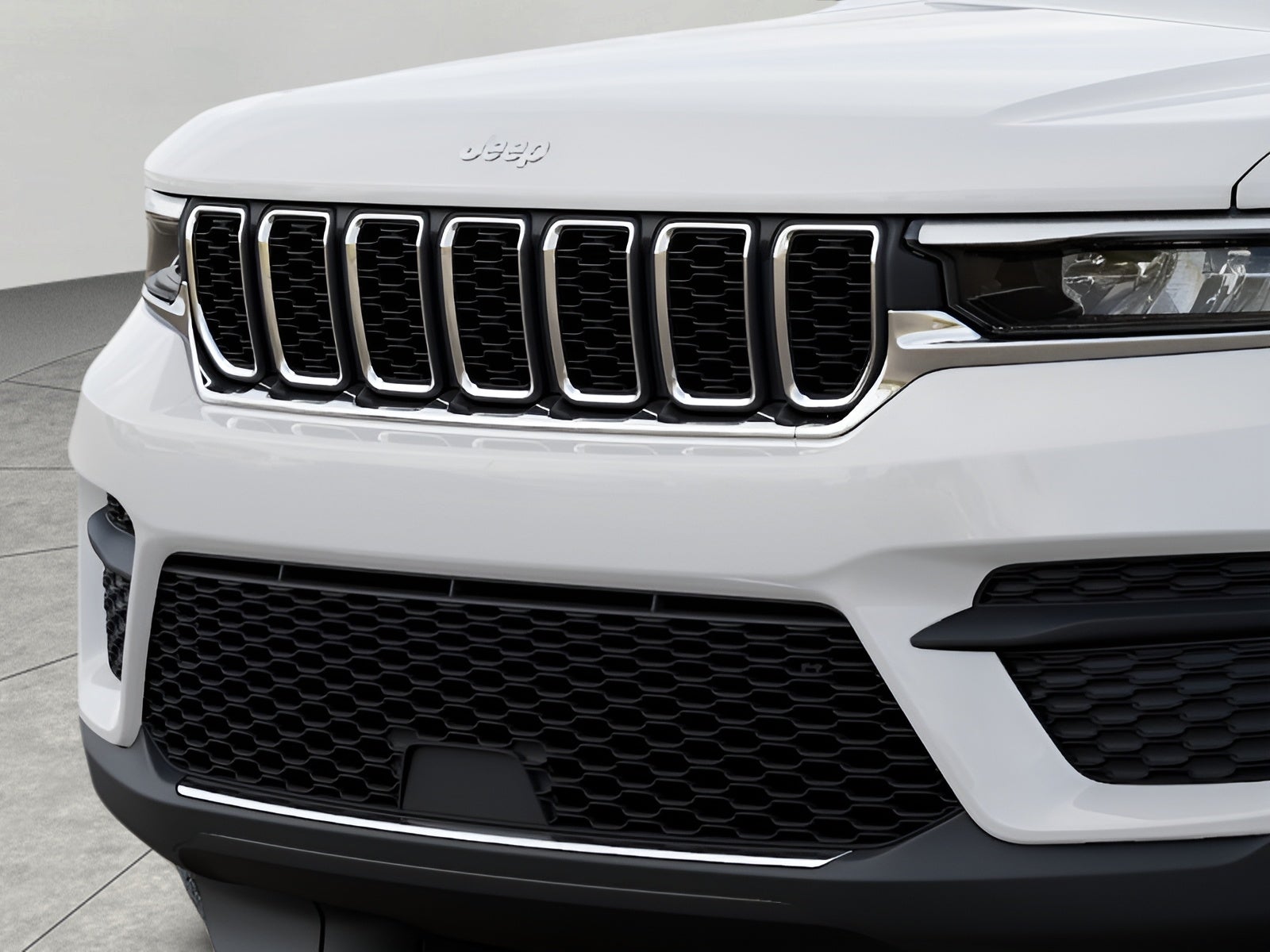 2027 Jeep Grand Cherokee GRAND CHEROKEE LAREDO X 4X4