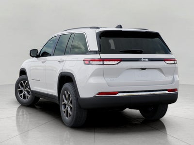 2027 Jeep Grand Cherokee GRAND CHEROKEE LAREDO X 4X4