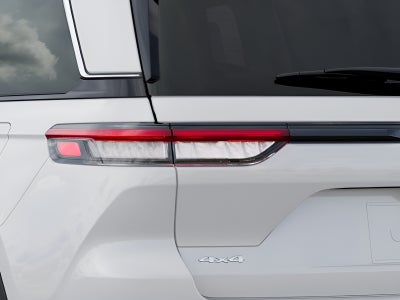 2027 Jeep Grand Cherokee GRAND CHEROKEE LAREDO X 4X4