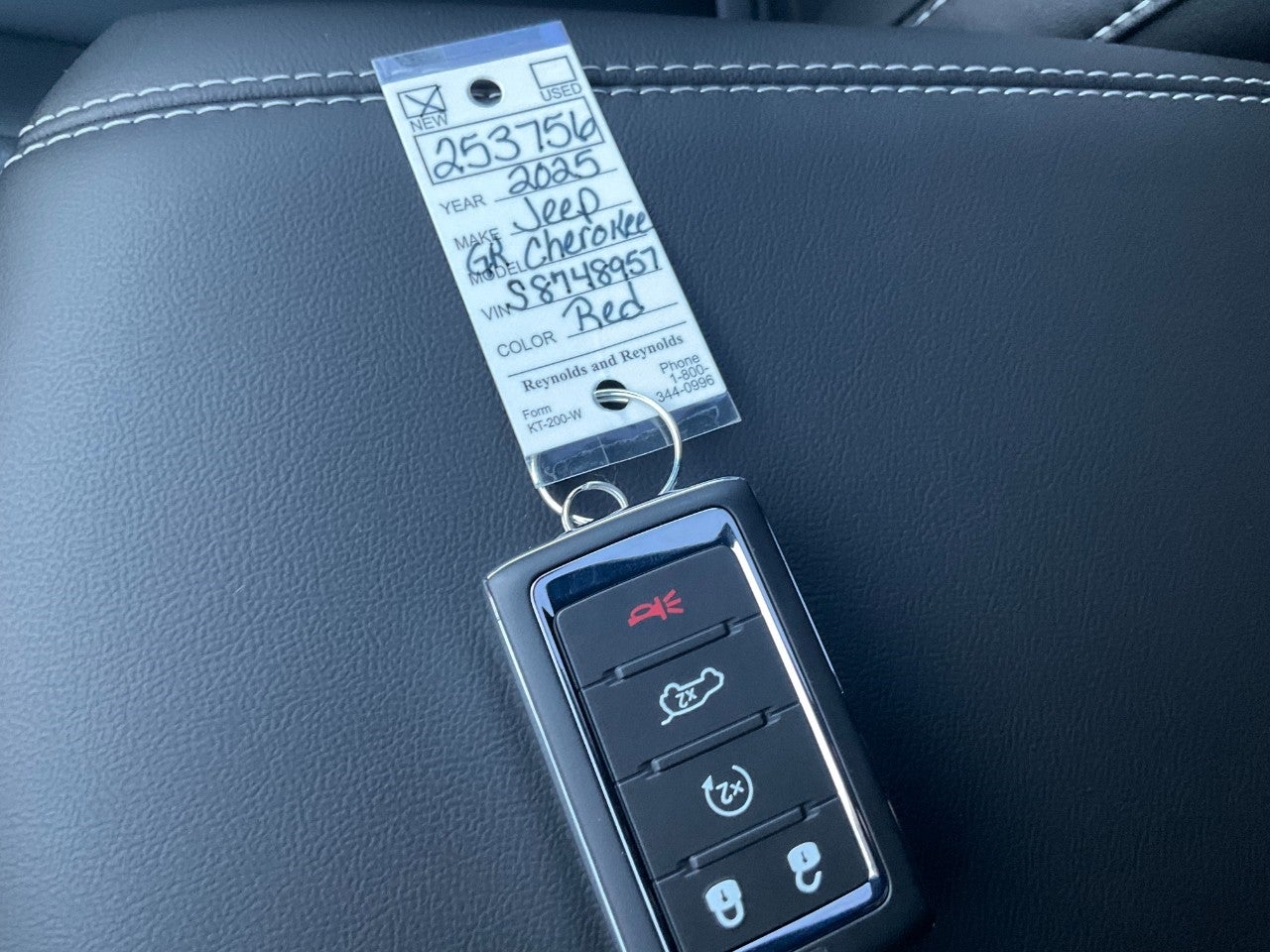 2025 Jeep Grand Cherokee GRAND CHEROKEE LIMITED 4X4