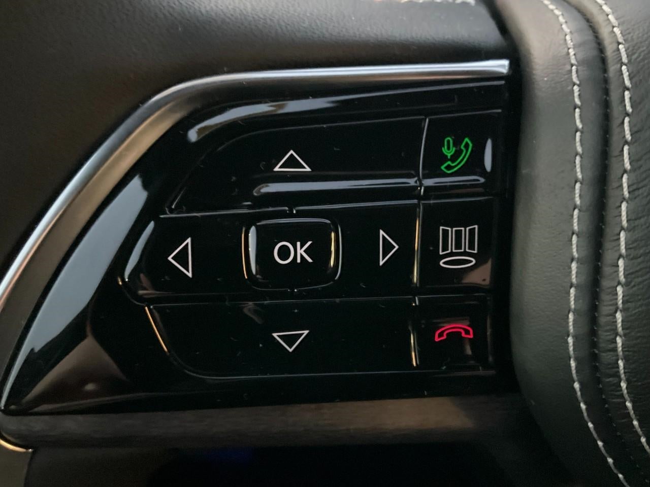 2025 Jeep Grand Cherokee GRAND CHEROKEE OVERLAND 4X4