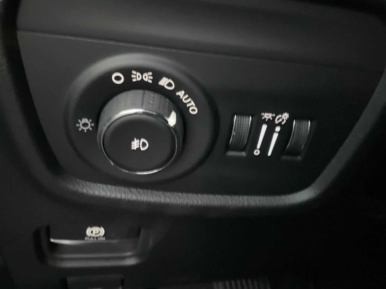 2025 Jeep Grand Cherokee GRAND CHEROKEE OVERLAND 4X4