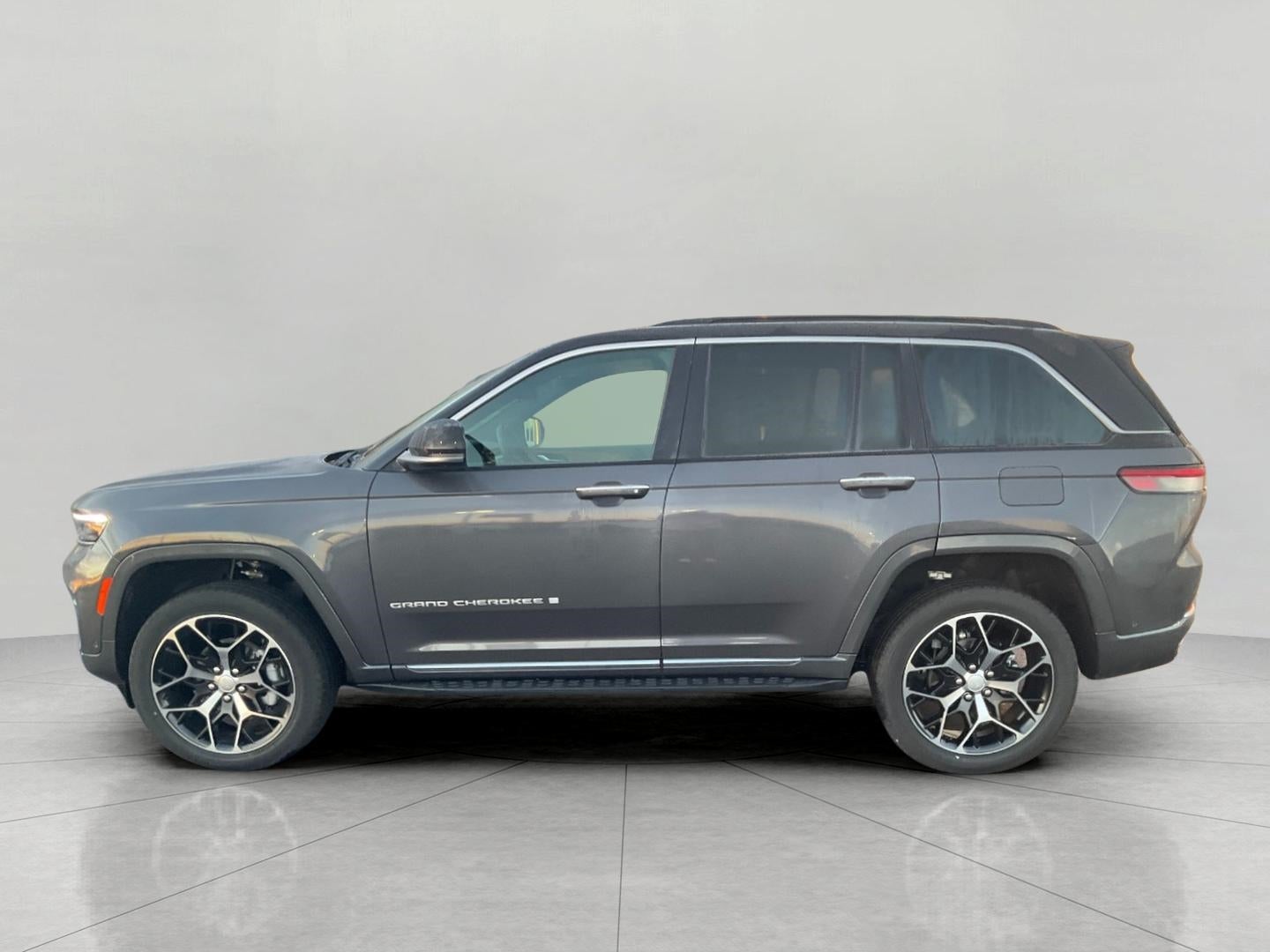 2025 Jeep Grand Cherokee GRAND CHEROKEE SUMMIT RESERVE 4X4