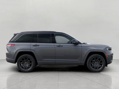 2027 Jeep Grand Cherokee GRAND CHEROKEE SUMMIT 4X4