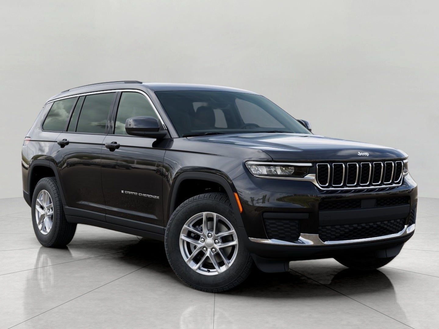 2026 Jeep Grand Cherokee L Laredo X 4x4's photo