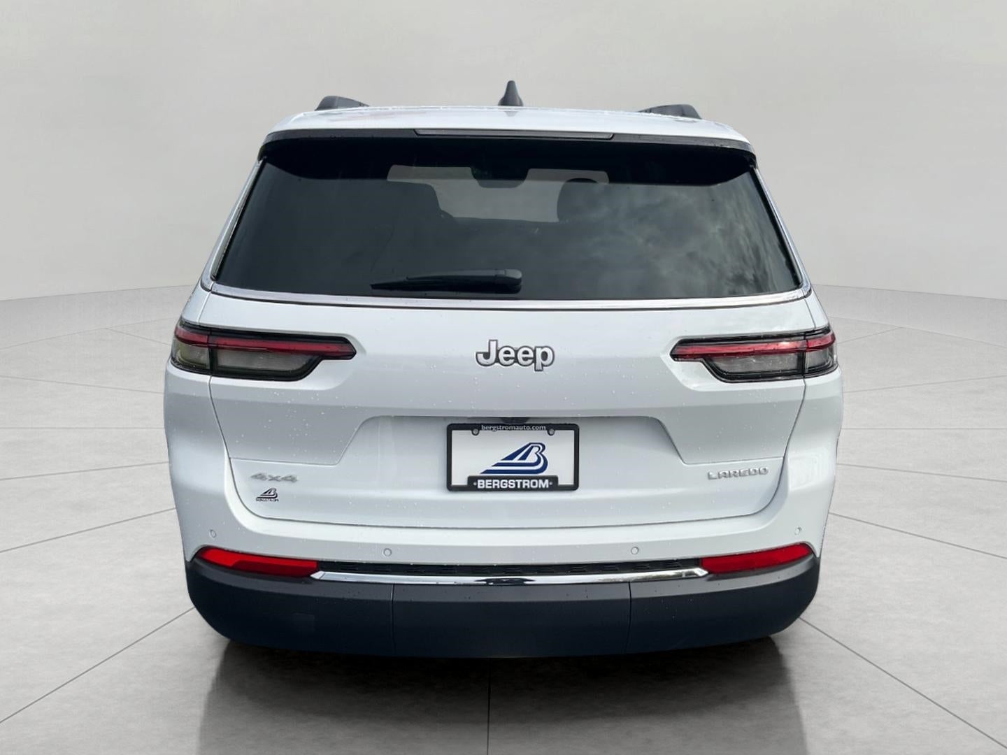 2025 Jeep Grand Cherokee GRAND CHEROKEE L LAREDO X 4X4