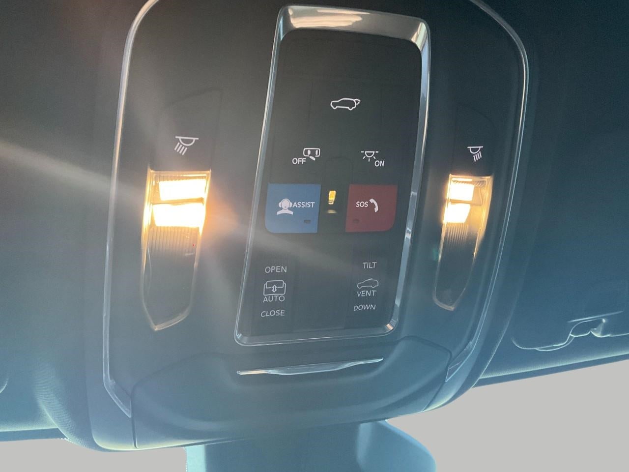 2025 Jeep Grand Cherokee GRAND CHEROKEE L LAREDO X 4X4