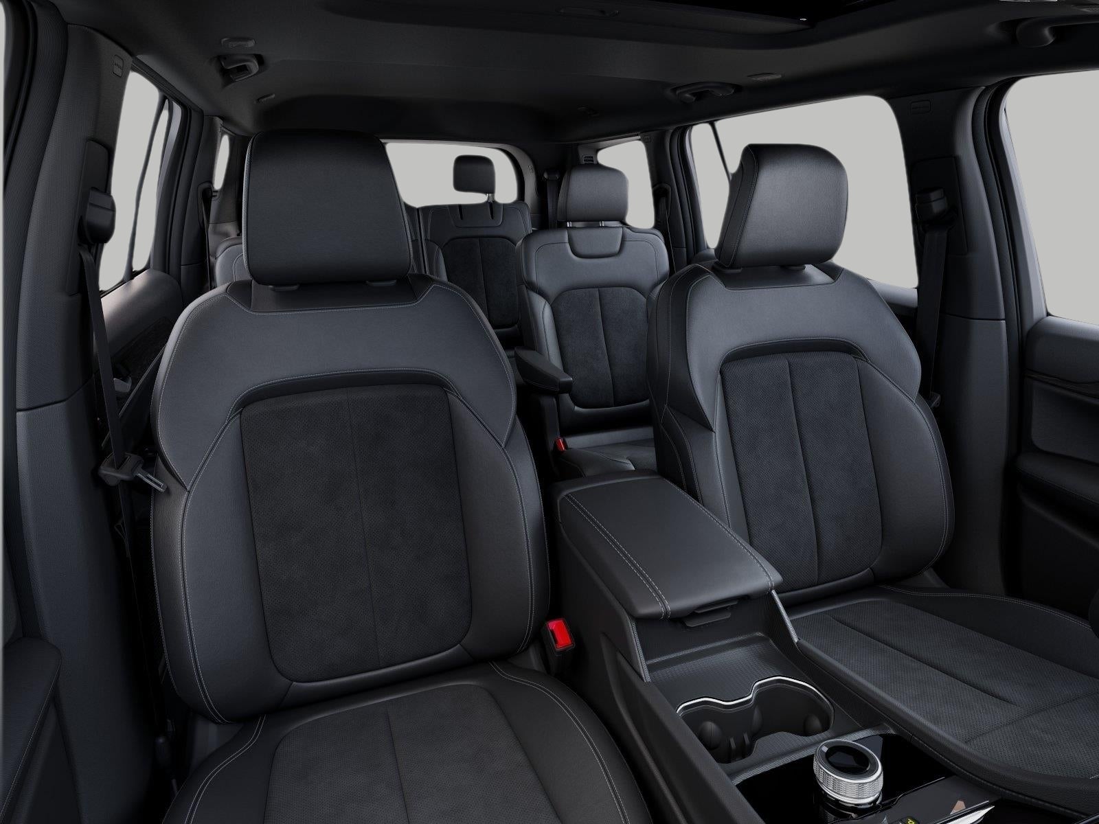 2027 Jeep Grand Cherokee L GRAND CHEROKEE L LAREDO ALTITUDE 4X4