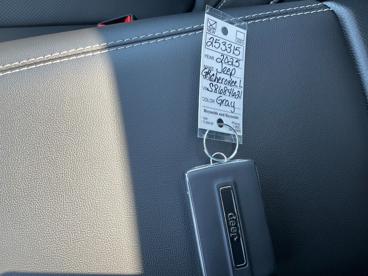 2025 Jeep Grand Cherokee GRAND CHEROKEE L LIMITED 4X4