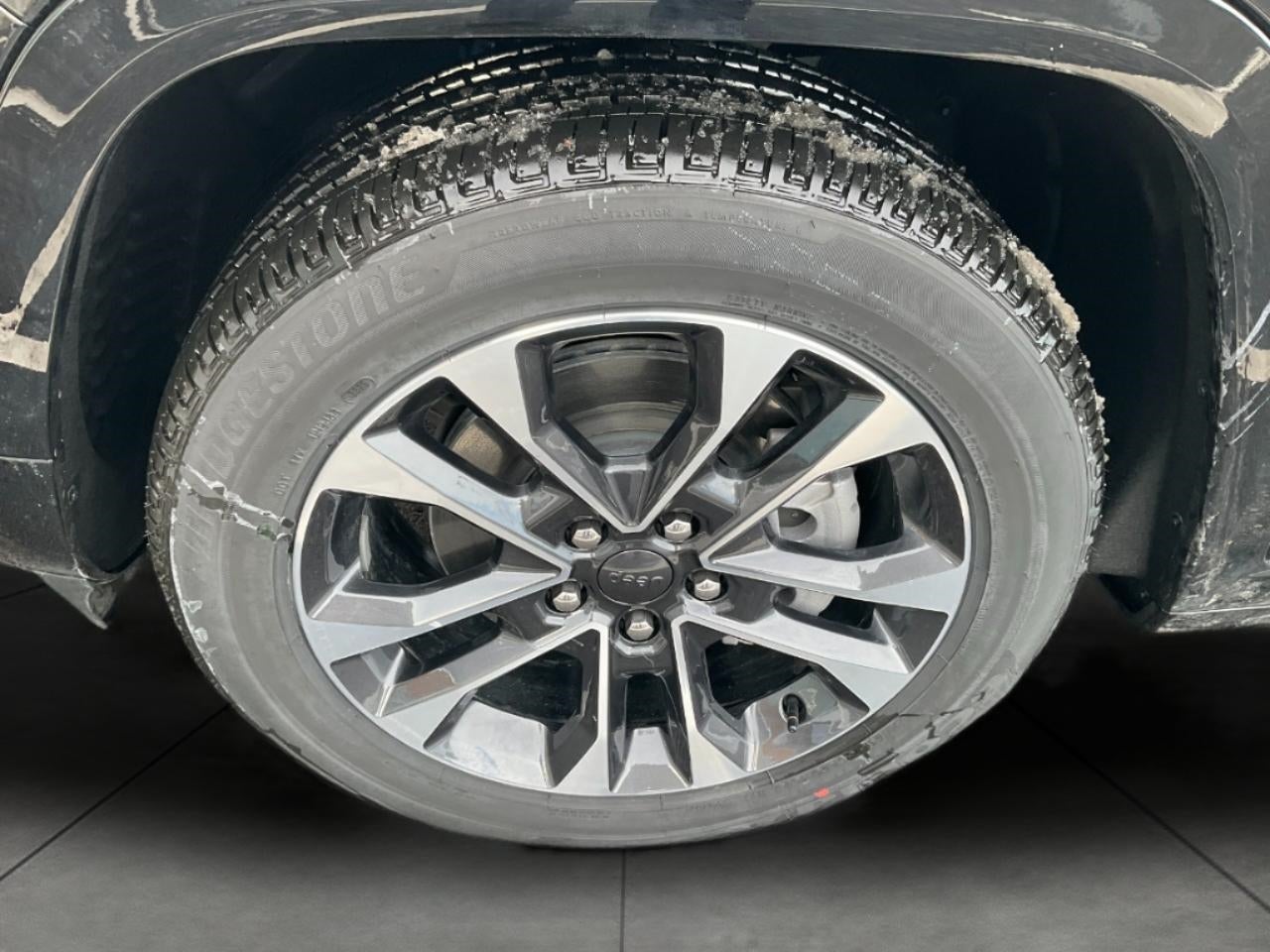 2025 Jeep Grand Cherokee GRAND CHEROKEE L OVERLAND 4X4