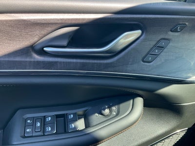 2025 Jeep Grand Cherokee GRAND CHEROKEE L OVERLAND 4X4