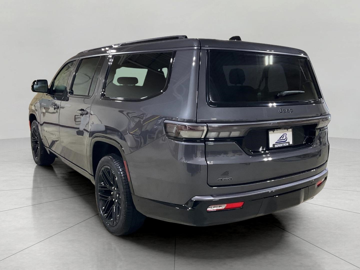 2026 Jeep Grand Wagoneer GRAND WAGONEER L LIMITED RESERVE 4X4