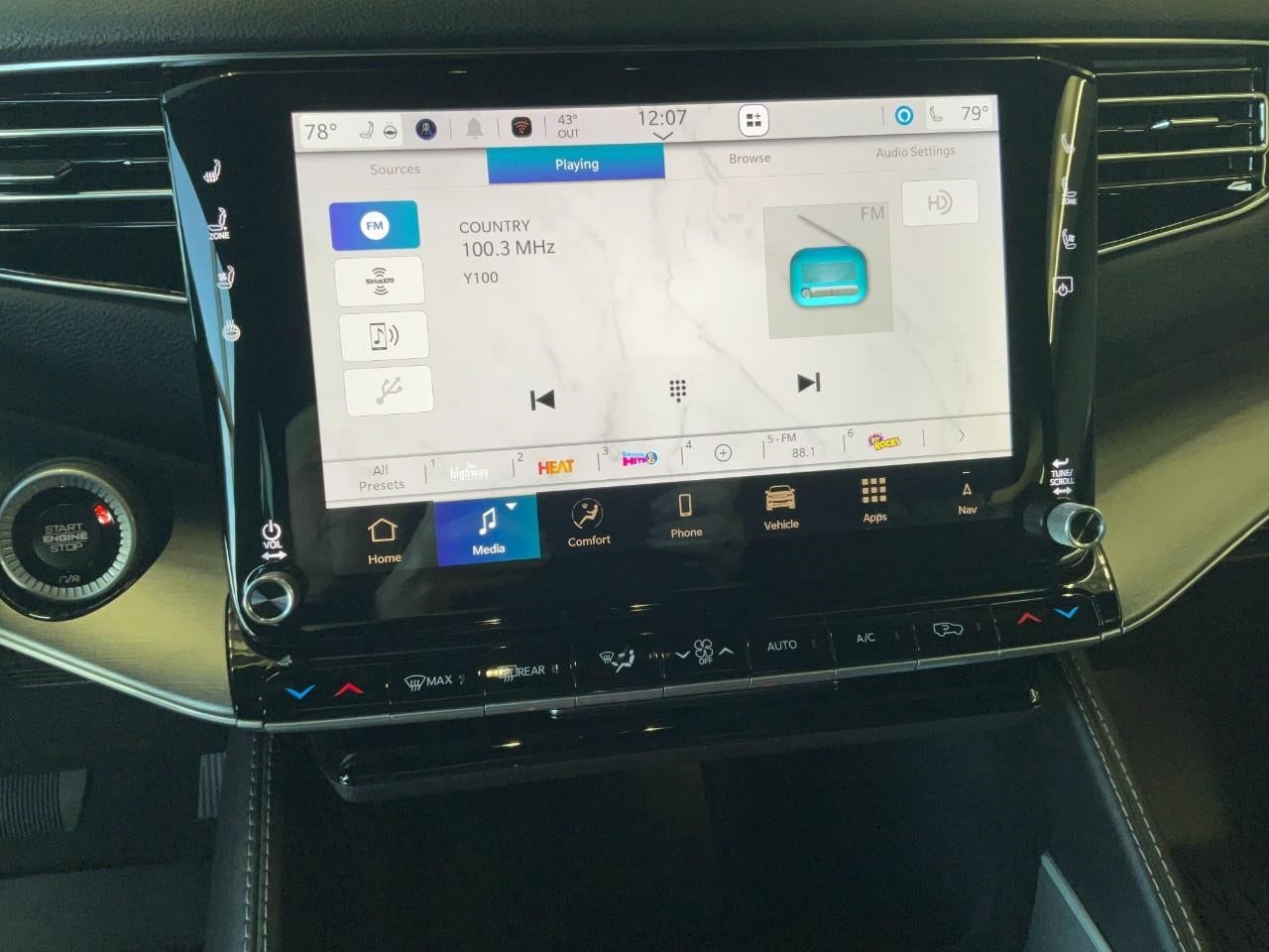 2025 Jeep Wagoneer WAGONEER OVERLAND 4X4