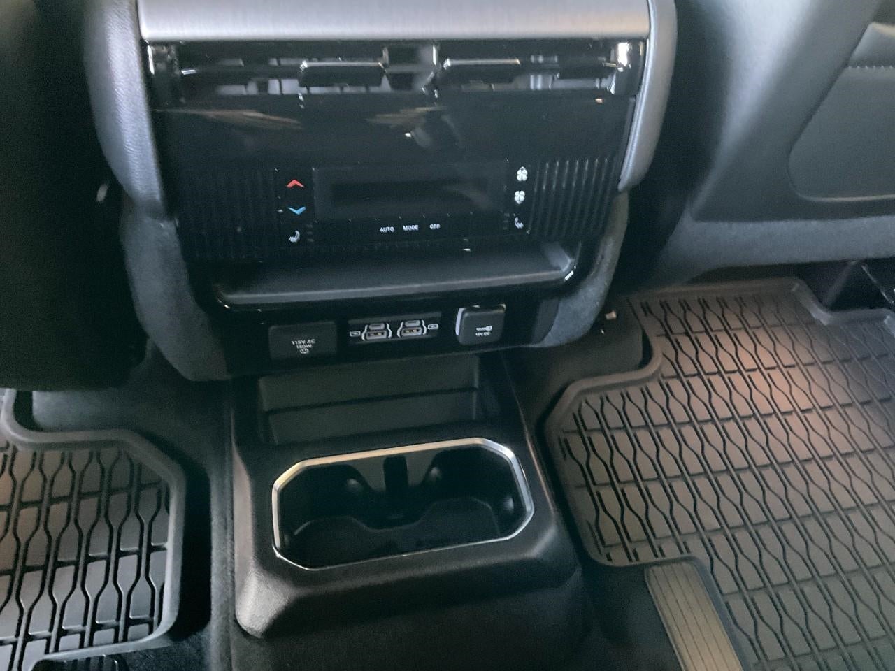 2025 Jeep Wagoneer WAGONEER OVERLAND 4X4