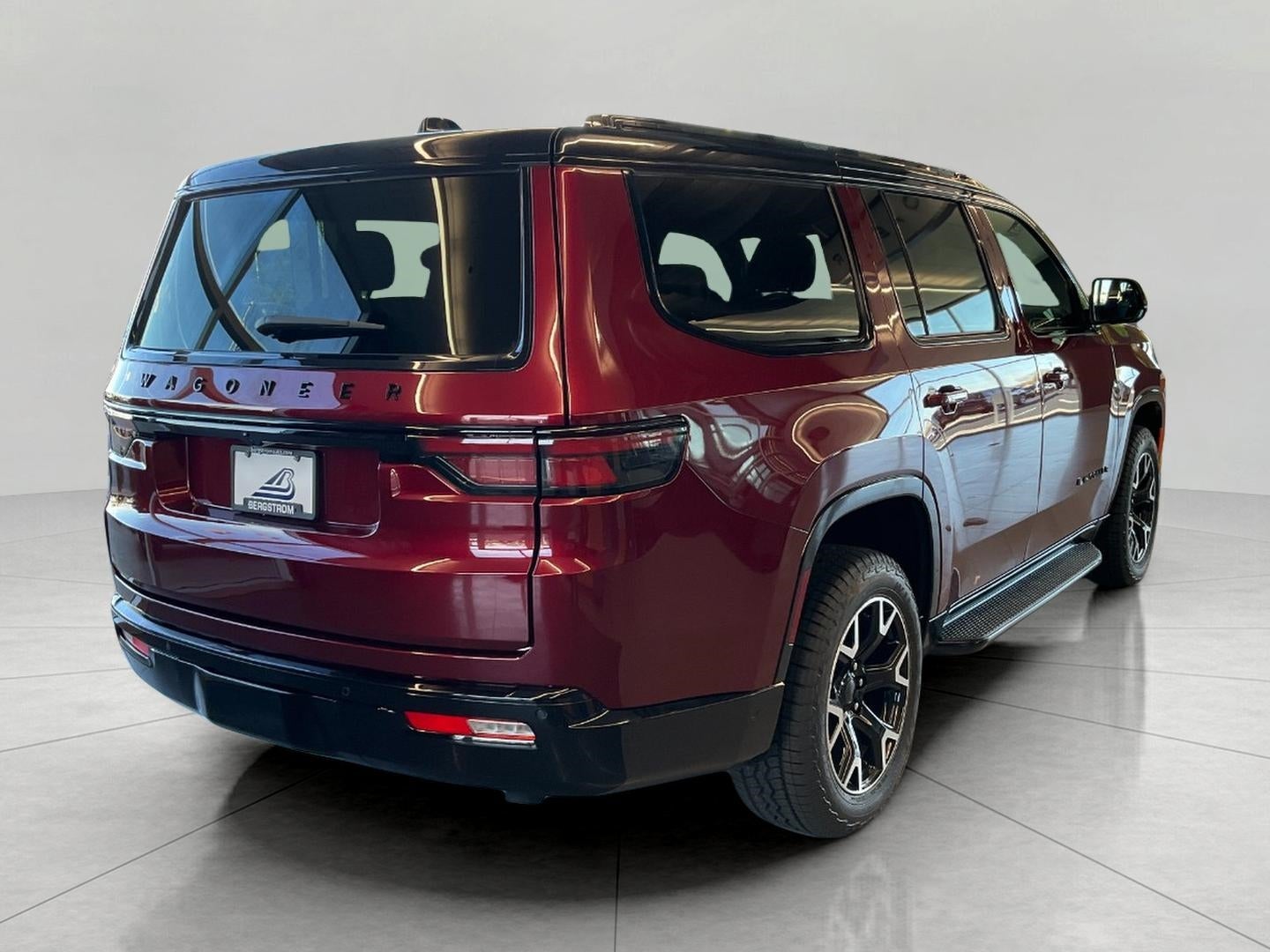 2025 Jeep Wagoneer WAGONEER OVERLAND 4X4