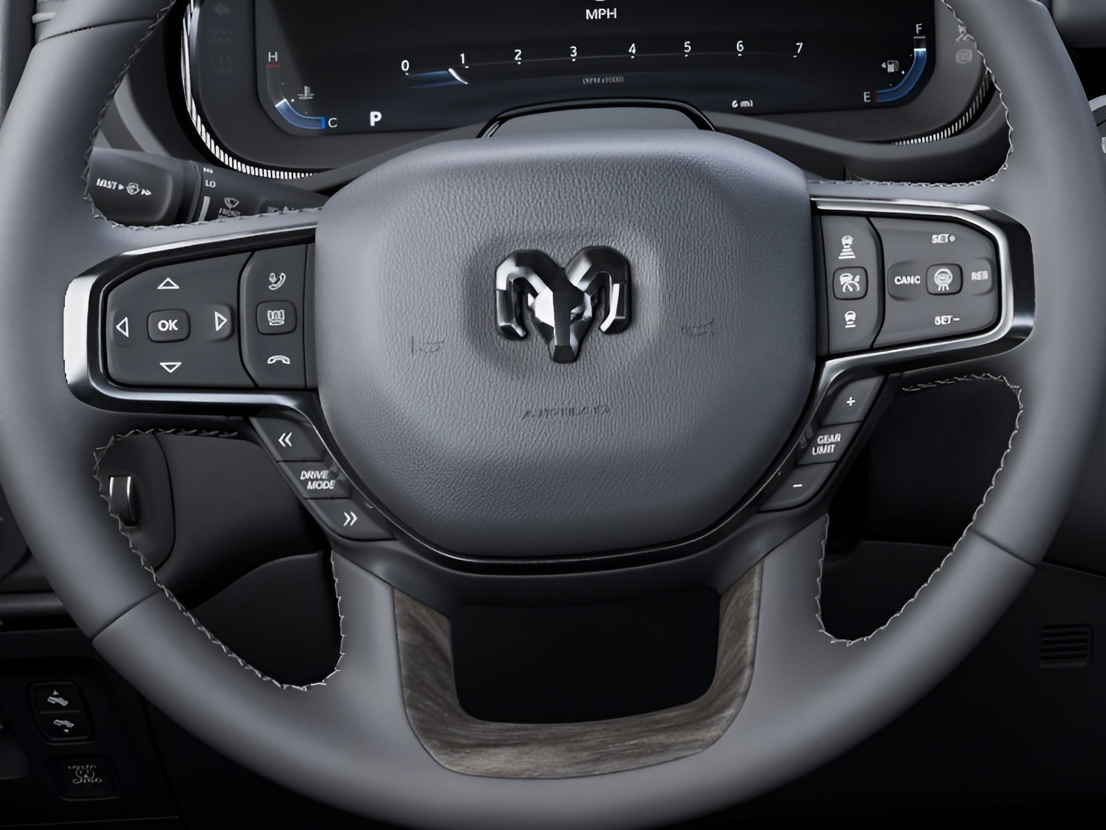 2026 RAM Ram 1500 RAM 1500 LIMITED CREW CAB 4X4 5'7' BOX