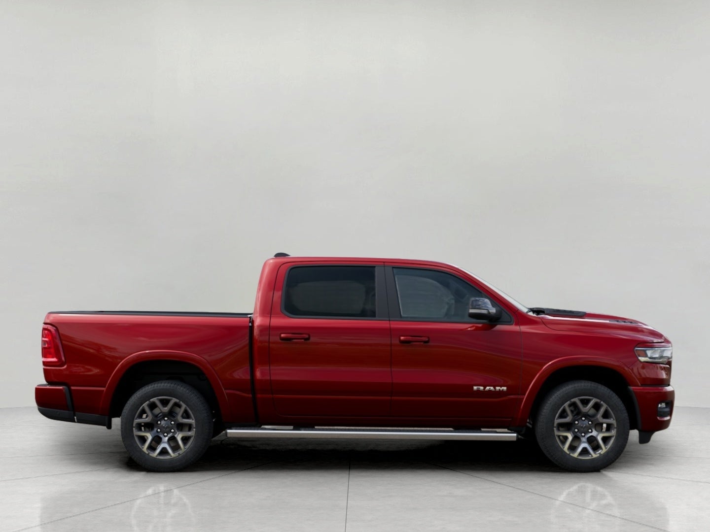 2027 RAM 1500 RAM 1500 LARAMIE CREW CAB 4X4 5'7' BOX