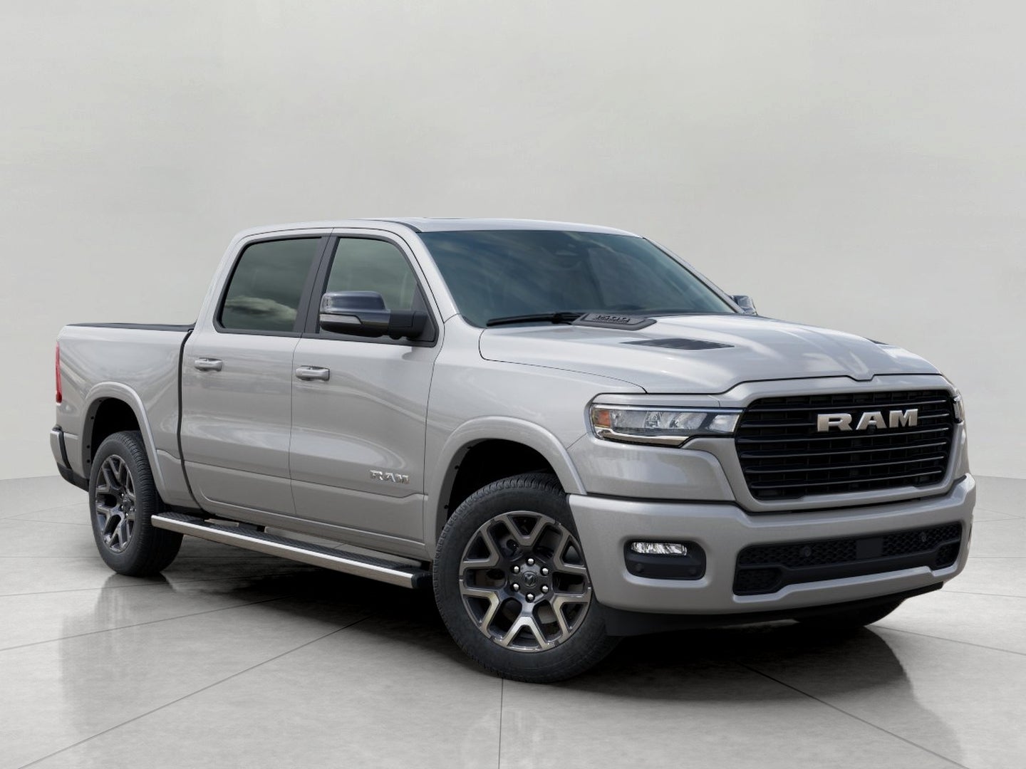 2027 RAM 1500 RAM 1500 LARAMIE CREW CAB 4X4 5'7' BOX