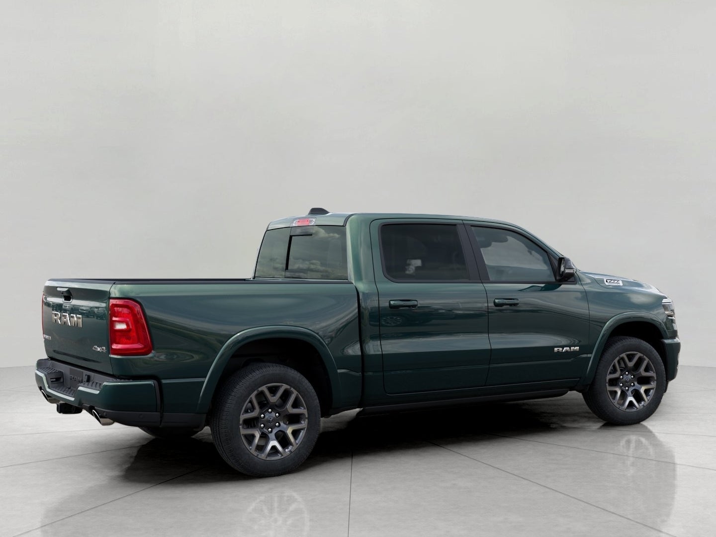 2027 RAM 1500 RAM 1500 LARAMIE CREW CAB 4X4 5'7' BOX