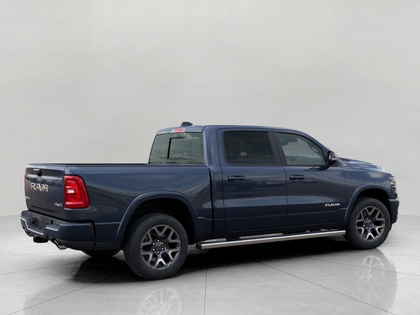 2027 RAM 1500 RAM 1500 LARAMIE CREW CAB 4X4 5'7' BOX