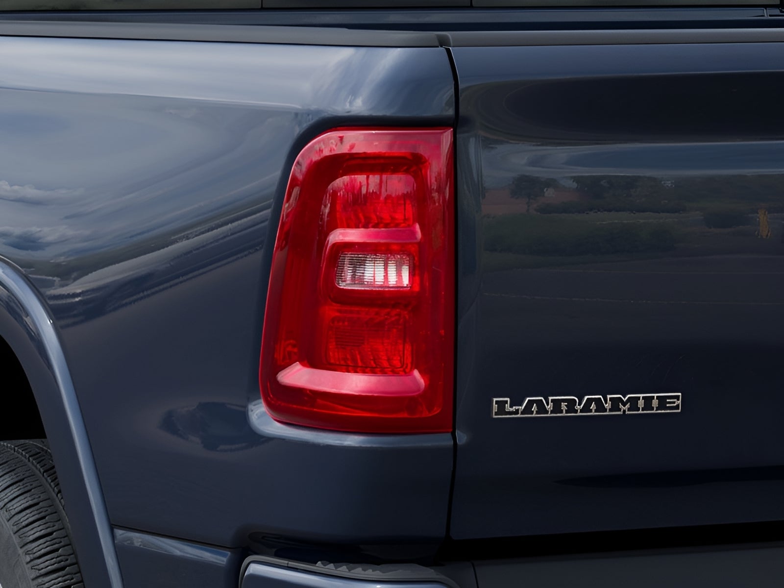 2027 RAM 1500 RAM 1500 LARAMIE CREW CAB 4X4 5'7' BOX