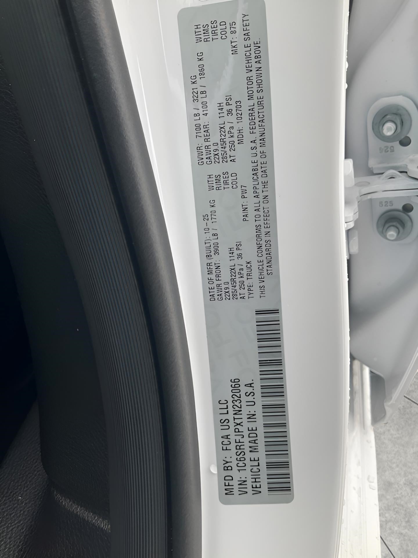 2026 RAM Ram 1500 RAM 1500 LARAMIE CREW CAB 4X4 5'7' BOX