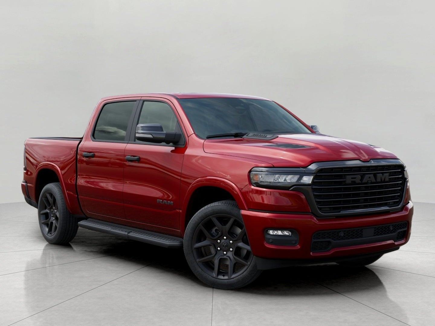 2026 RAM 1500 Laramie 4x4 Crew Cab 5'7's photo