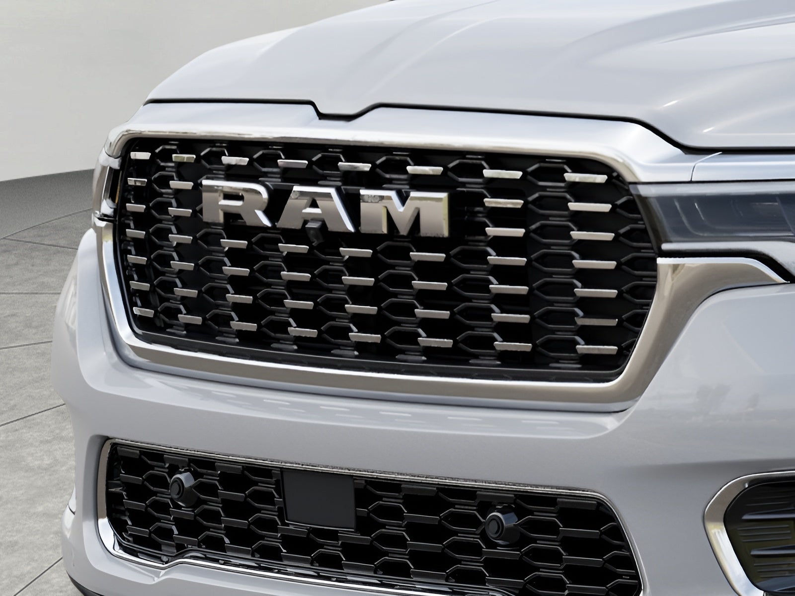 2026 RAM 1500 Tungsten Crew Cab 4x4 5'7' Box