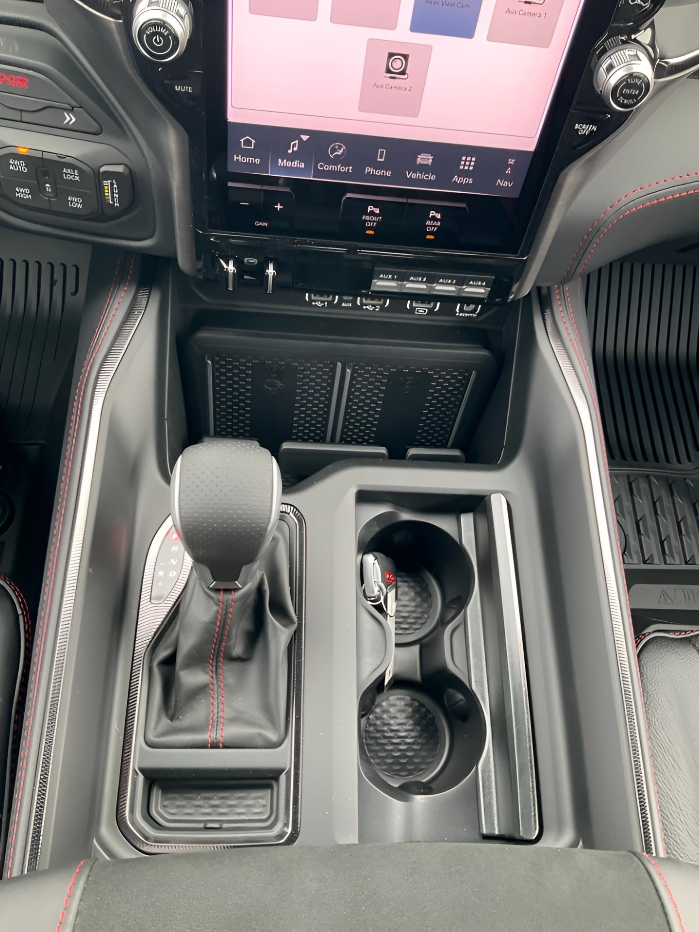 2026 RAM Ram 1500 RAM 1500 RHO CREW CAB 4X4 5'7' BOX