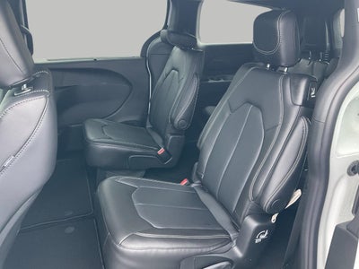 2026 Chrysler Voyager VOYAGER LX