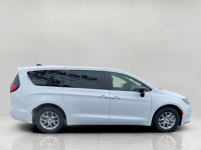 2026 Chrysler Voyager VOYAGER LX