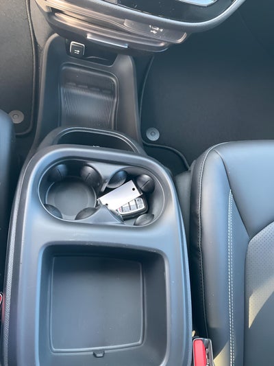 2026 Chrysler Voyager VOYAGER LX