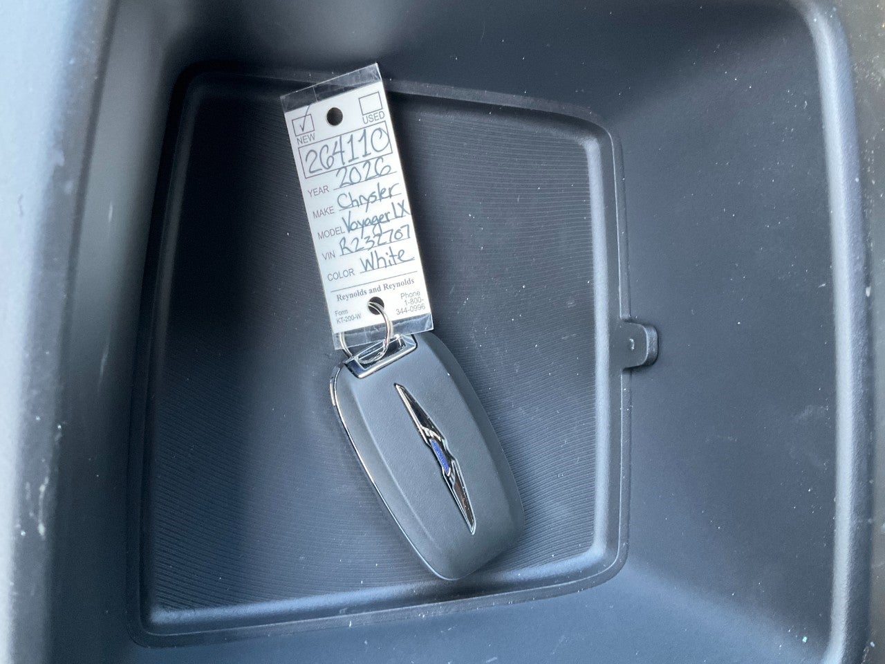 2026 Chrysler Voyager VOYAGER LX