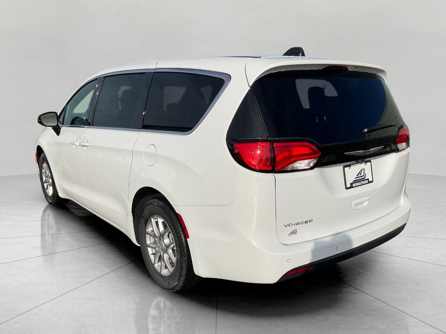 2026 Chrysler Voyager VOYAGER LX