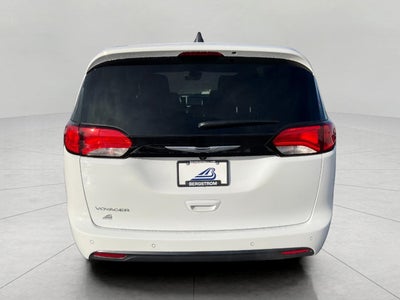 2026 Chrysler Voyager VOYAGER LX