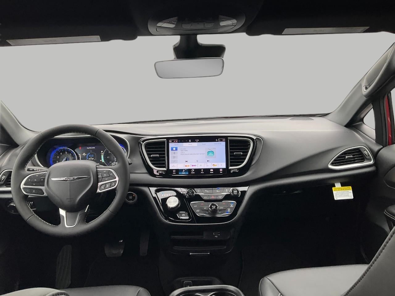 2026 Chrysler Voyager VOYAGER LX