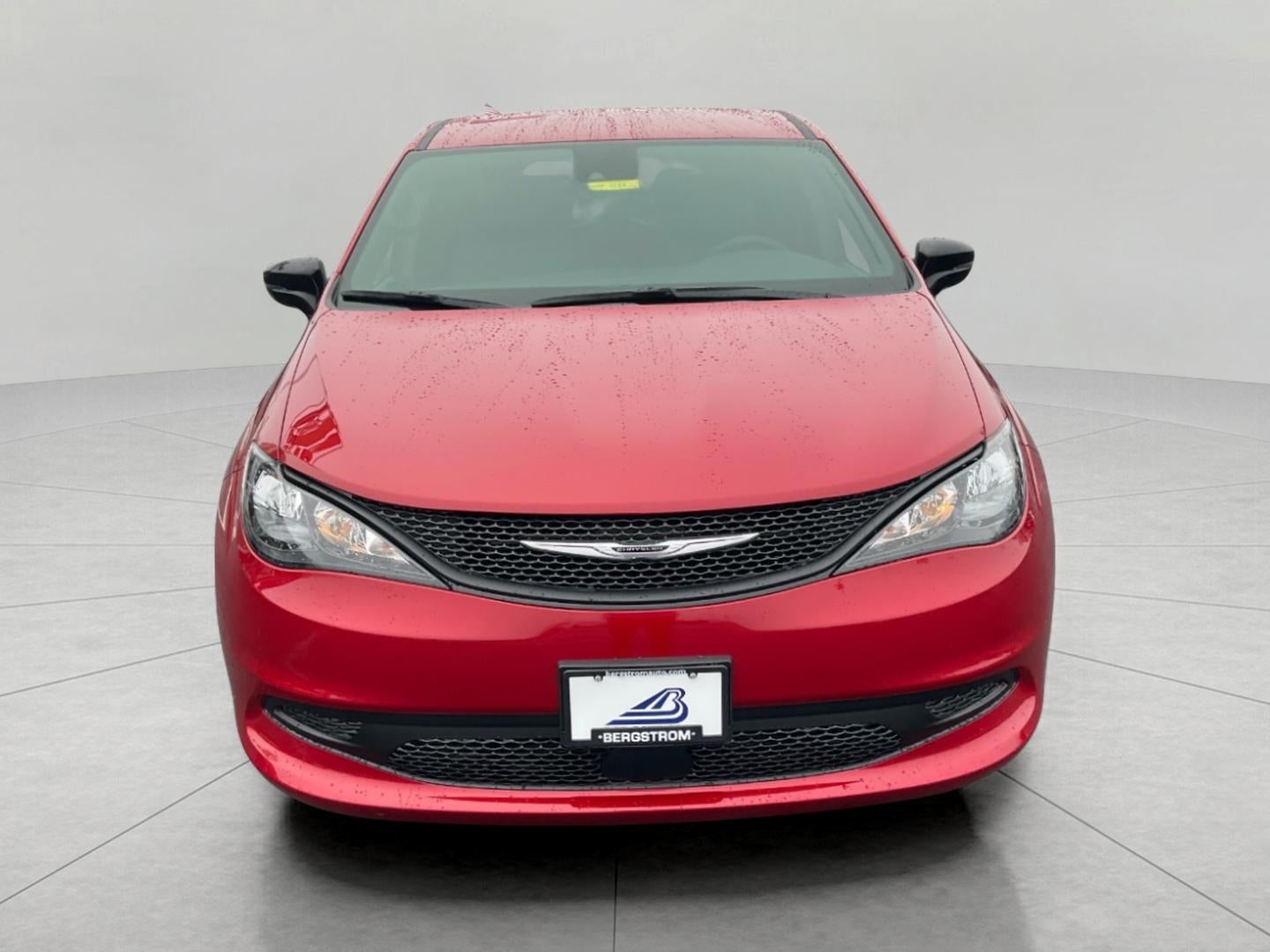 2026 Chrysler Voyager VOYAGER LX