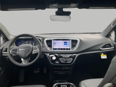 2026 Chrysler Voyager VOYAGER LX