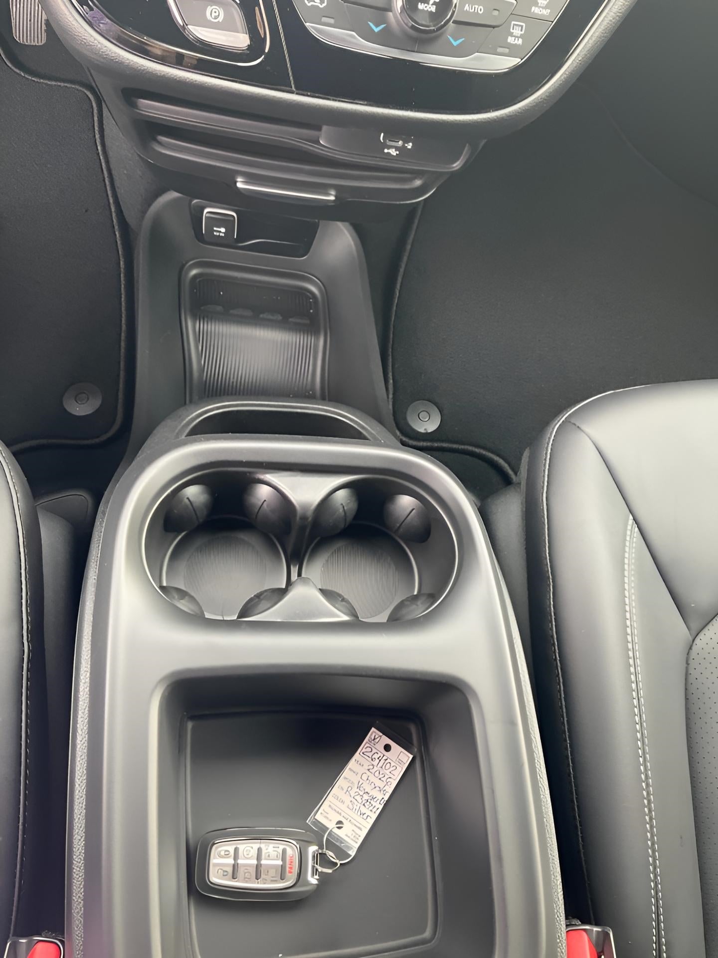 2026 Chrysler Voyager VOYAGER LX