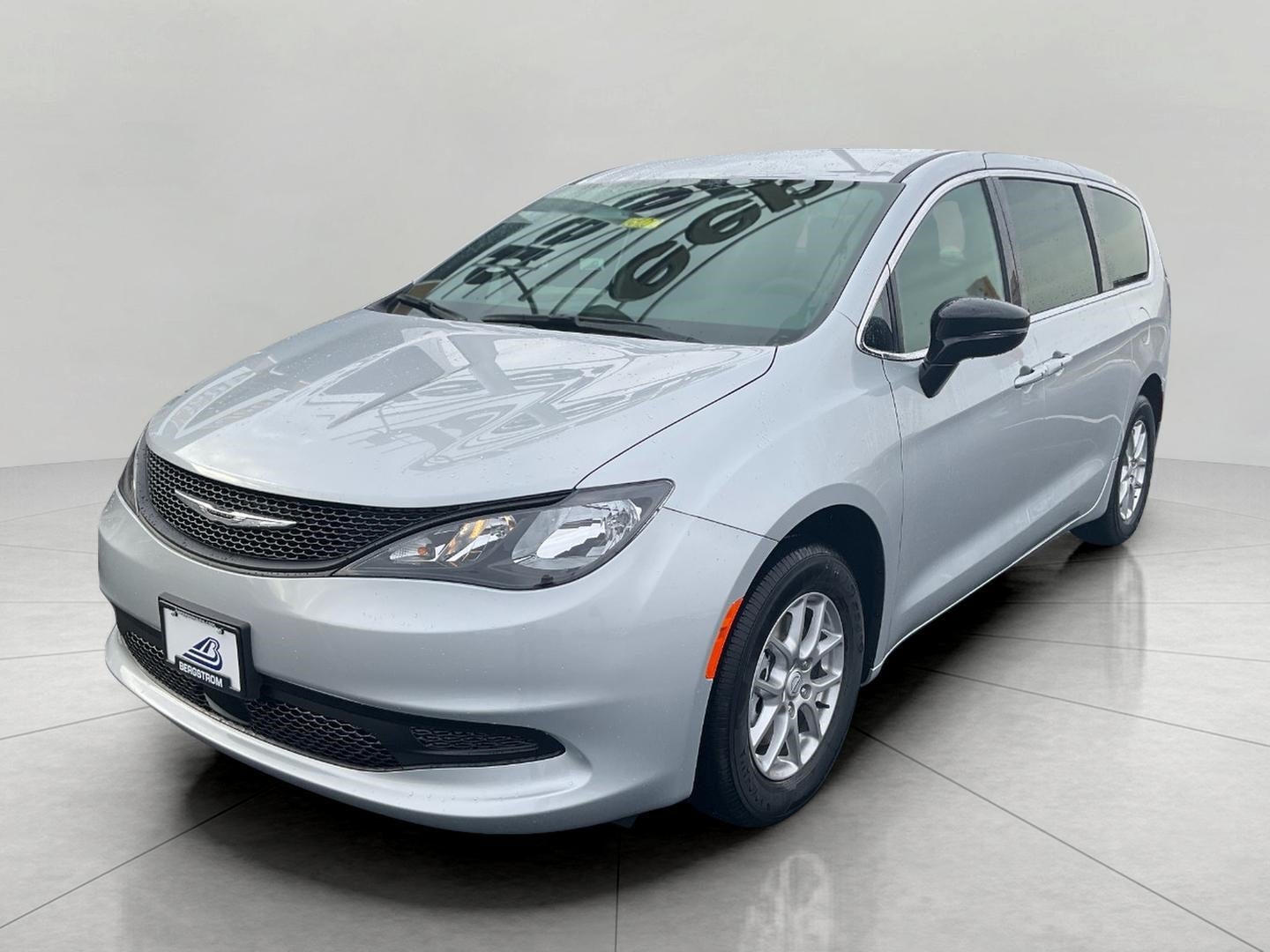 2026 Chrysler Voyager VOYAGER LX