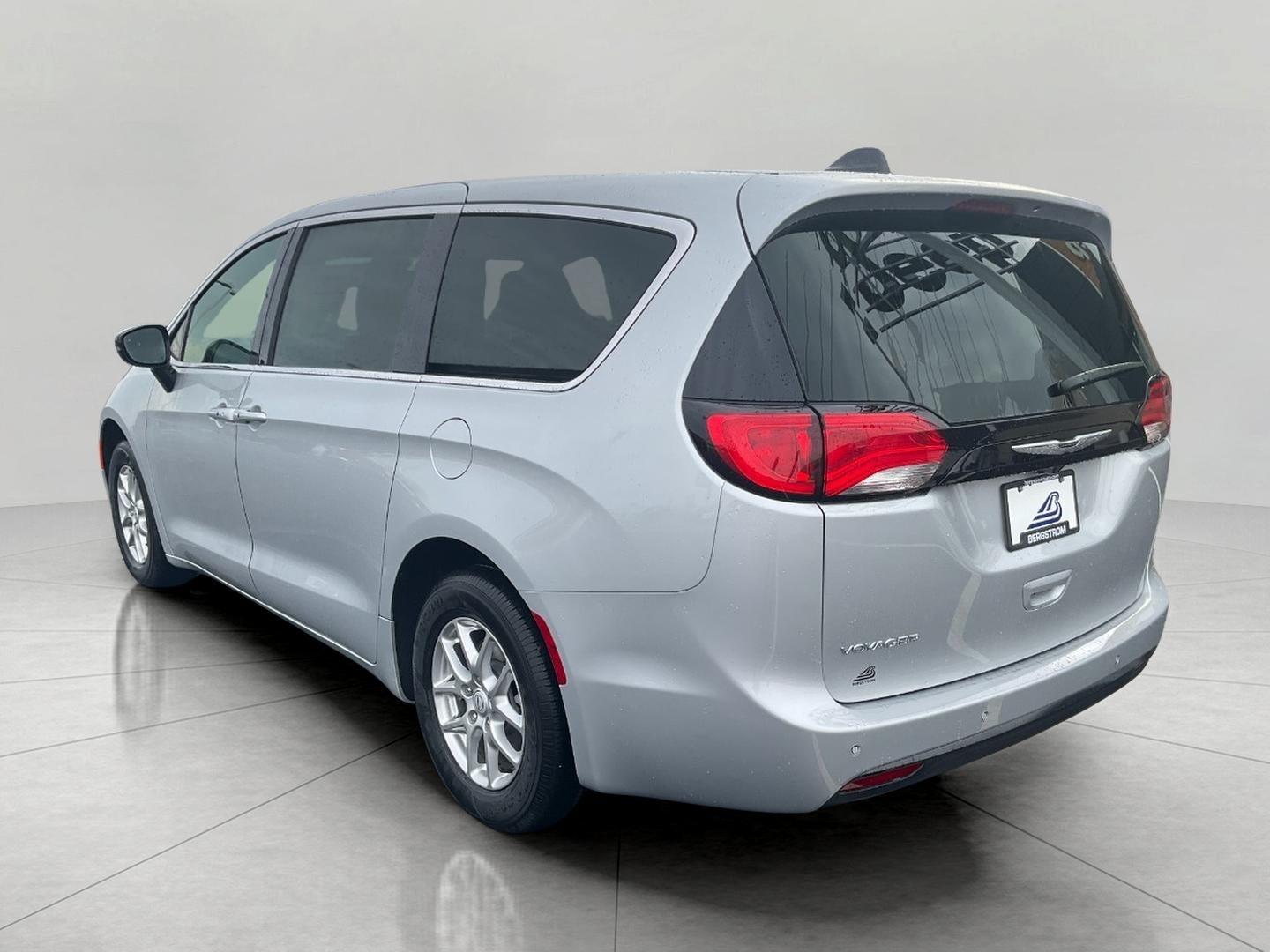 2026 Chrysler Voyager VOYAGER LX