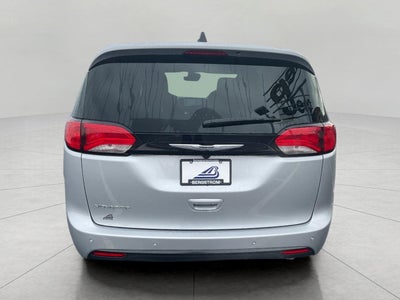 2026 Chrysler Voyager VOYAGER LX