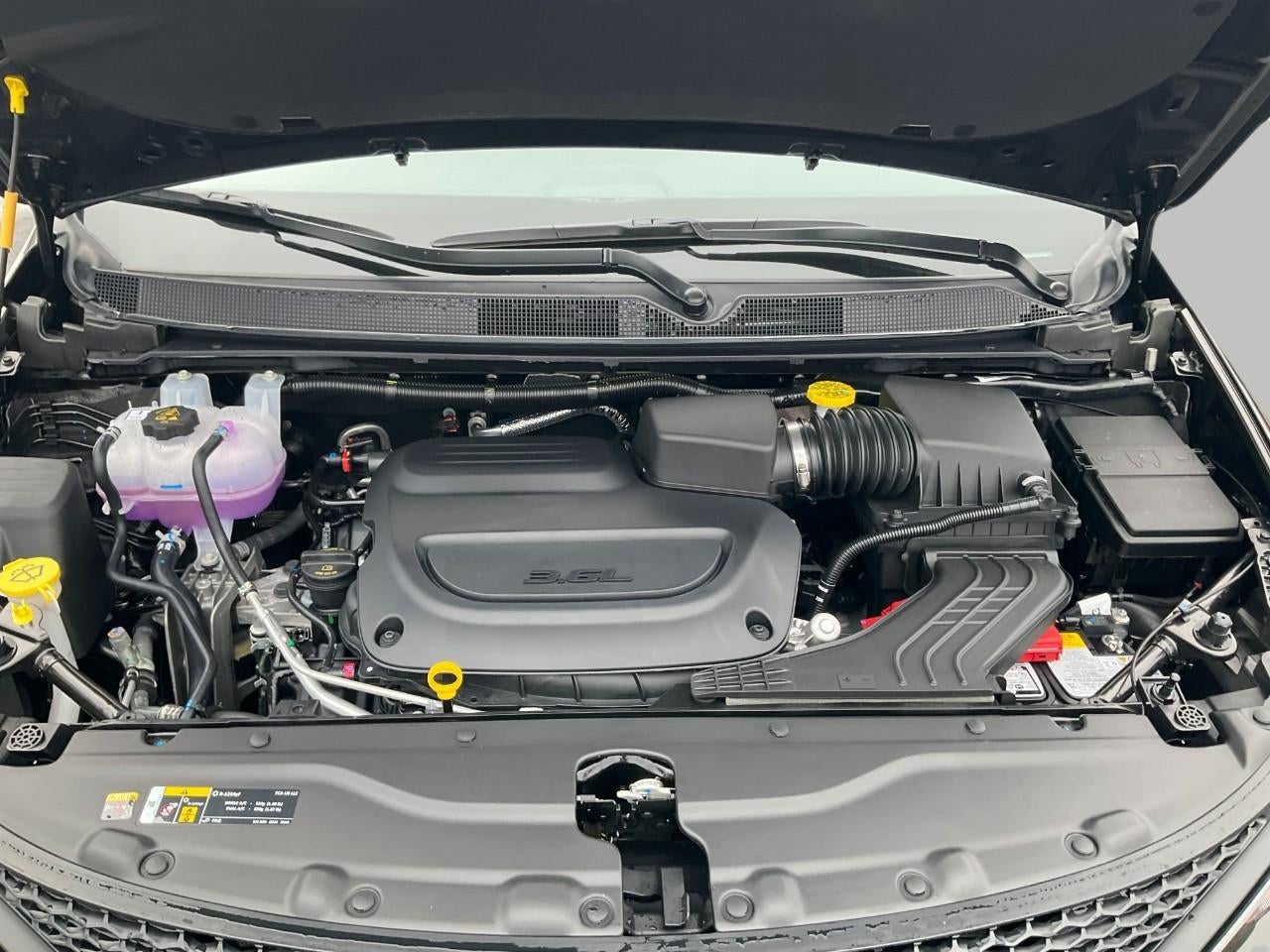 2026 Chrysler Voyager VOYAGER LX