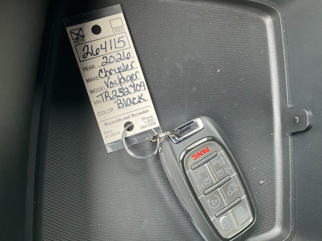 2026 Chrysler Voyager VOYAGER LX