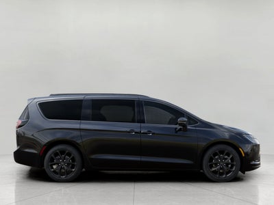 2027 Chrysler Pacifica PACIFICA LIMITED