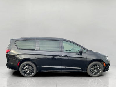 2026 Chrysler Pacifica PACIFICA SELECT AWD