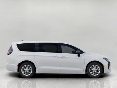 2027 Chrysler Pacifica PACIFICA SELECT AWD