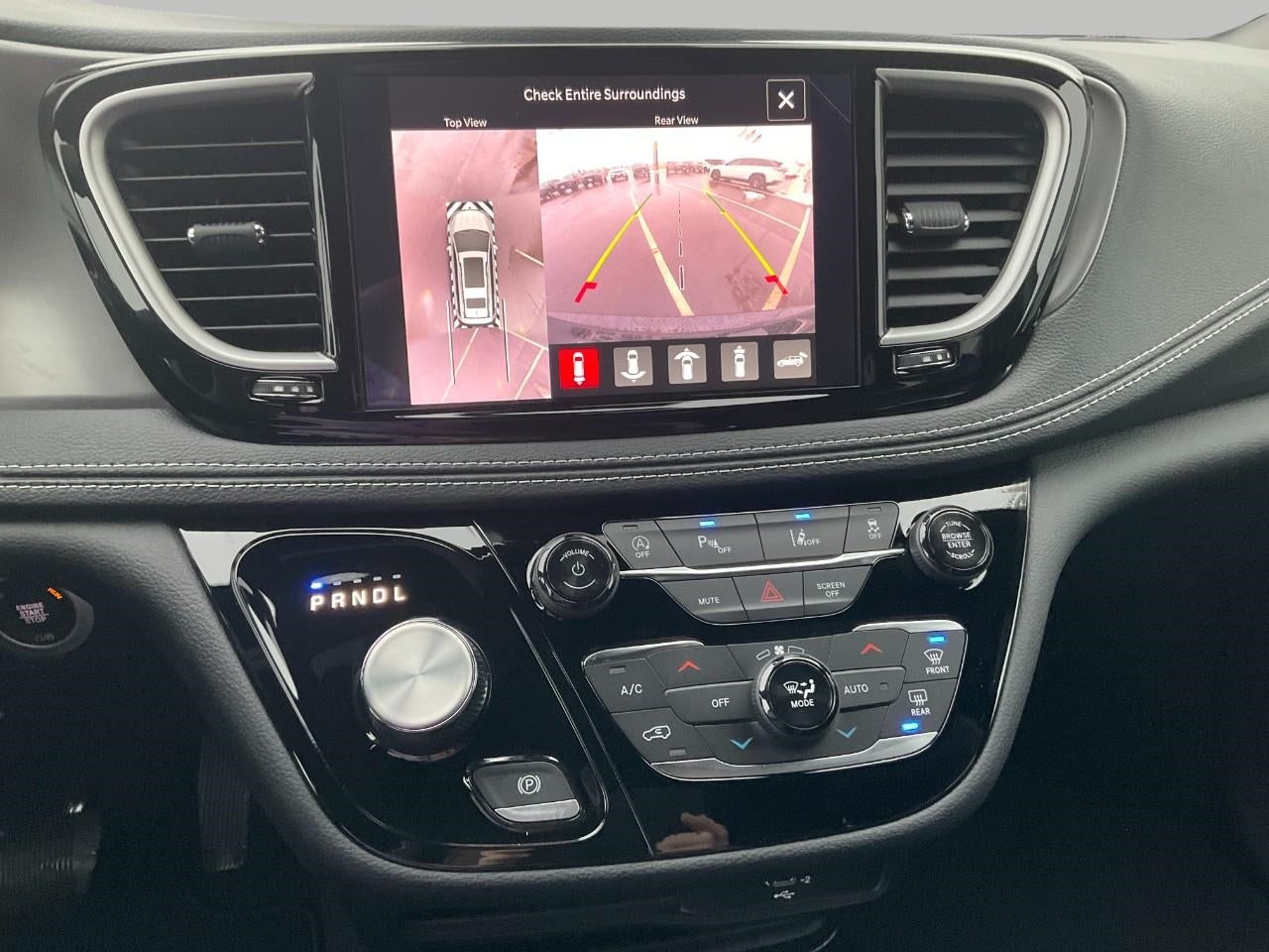 2026 Chrysler Pacifica PACIFICA SELECT AWD