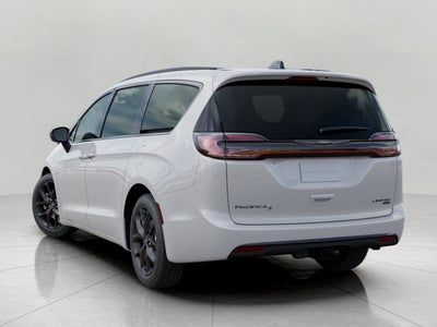 2026 Chrysler Pacifica PACIFICA LIMITED AWD